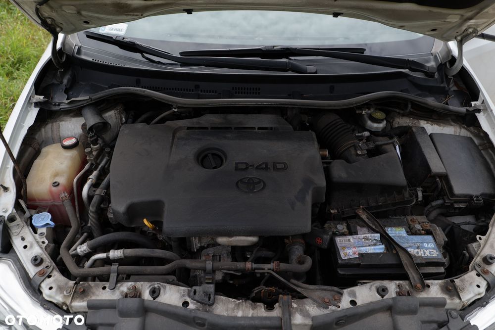 Toyota Auris - 10
