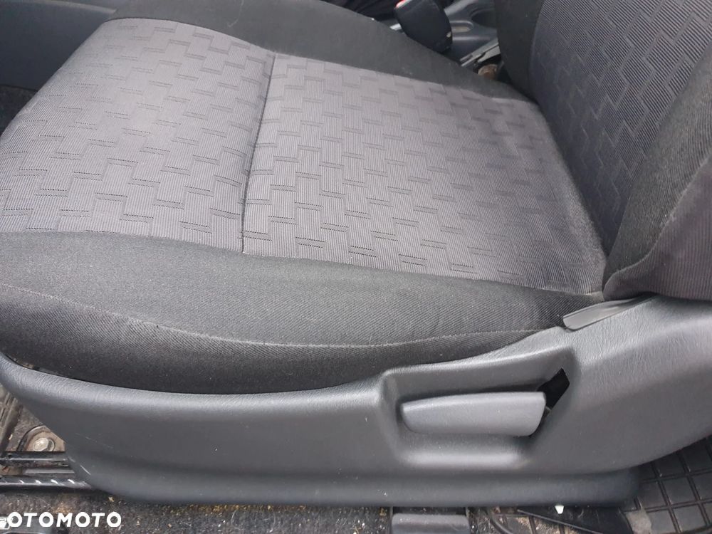 Suzuki Jimny 1.3 Elegance - 23