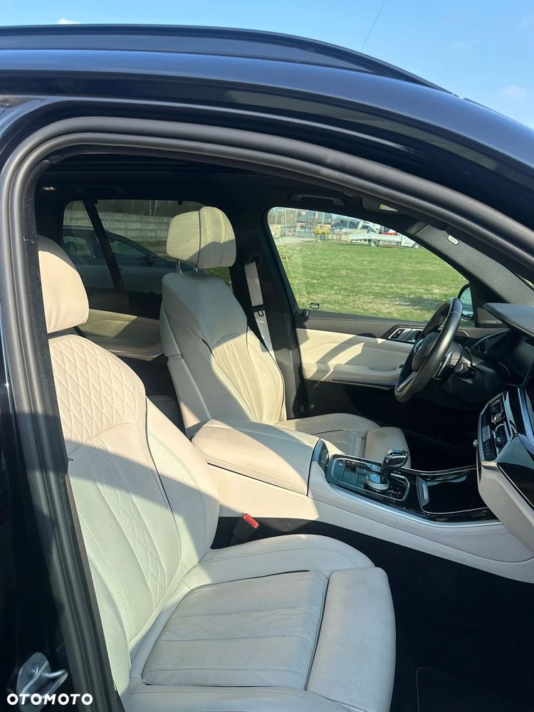 BMW X5 X5M - 28