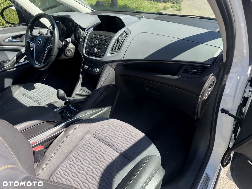 Opel Zafira Tourer 1.4 Turbo Edition - 8