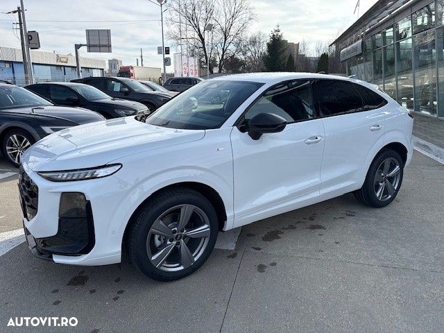 Audi Q3 Sportback 1.5 35 TFSI S tronic S Line - 2