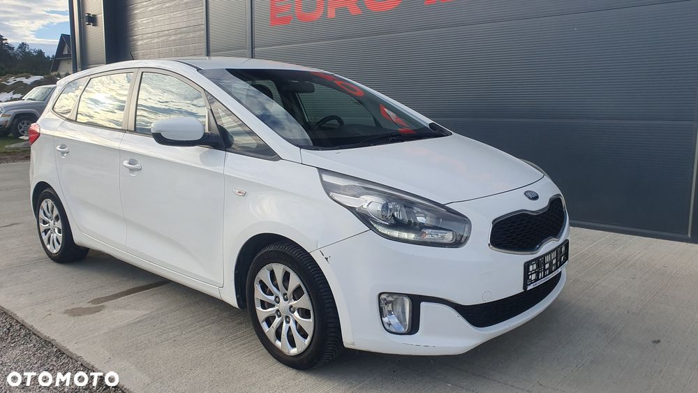 Kia Carens 1.7 CRDi 115 Dream Team Edition - 2