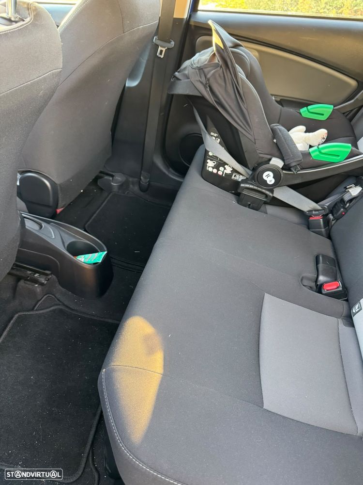 Toyota Yaris 1.5 HSD Comfort - 13