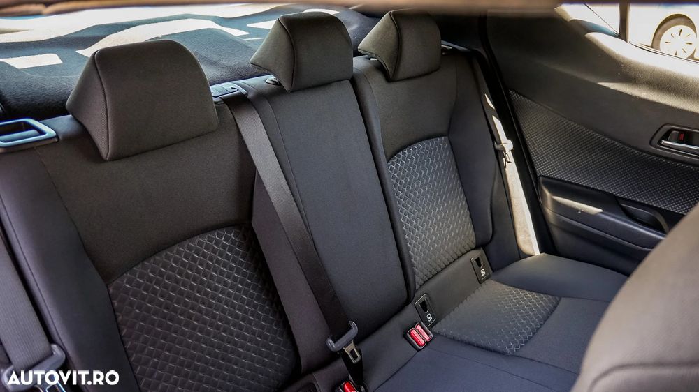 Toyota C-HR Business-Edition - 29