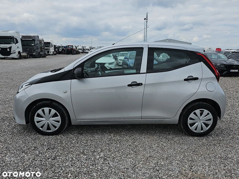 Toyota Aygo - 8