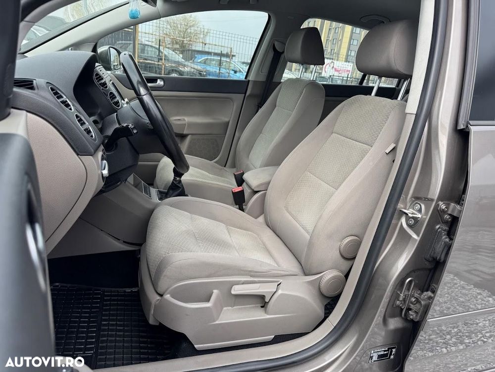 Volkswagen Golf Plus - 5