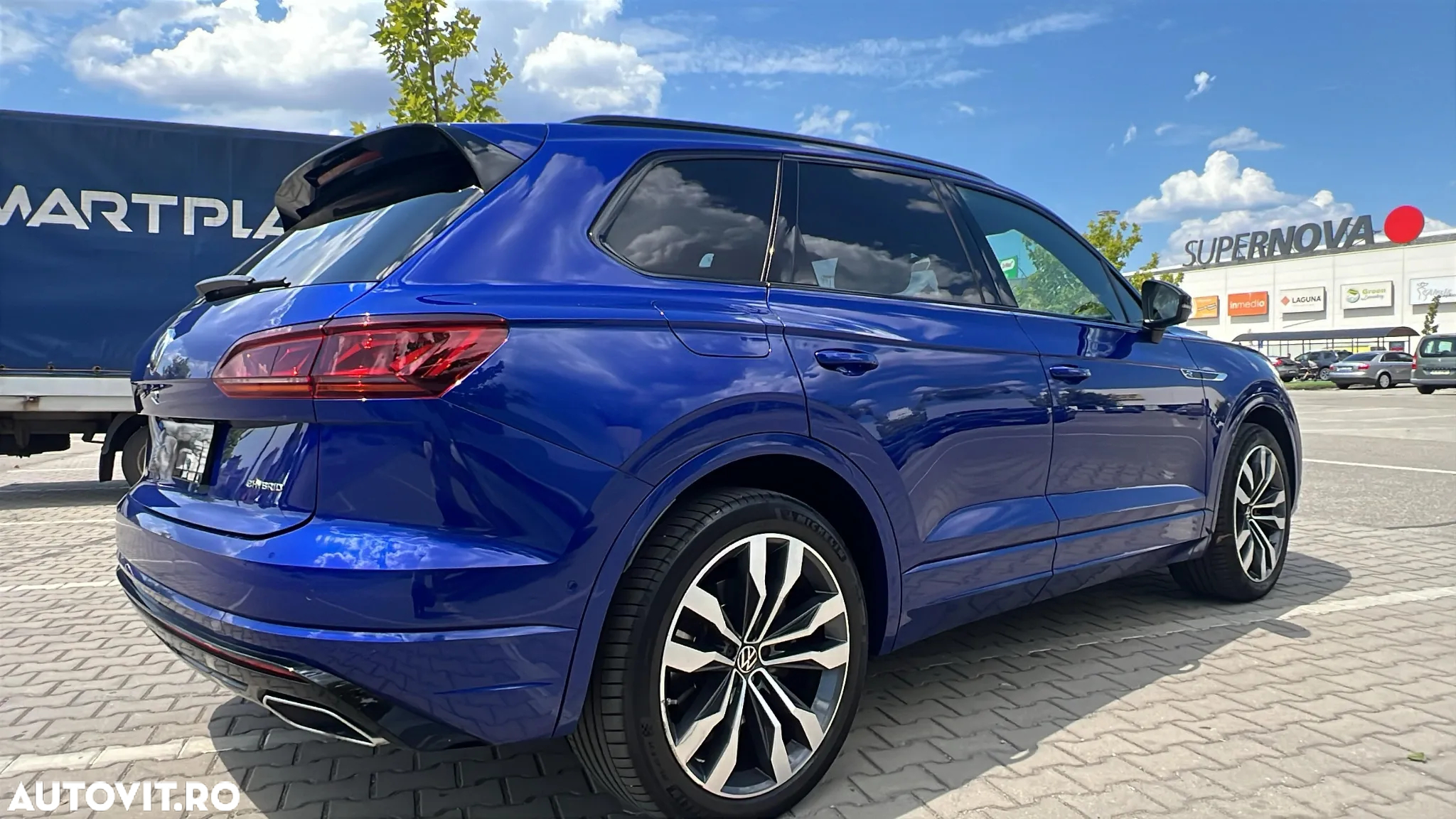 Volkswagen Touareg V6 TSI R-Style - 11