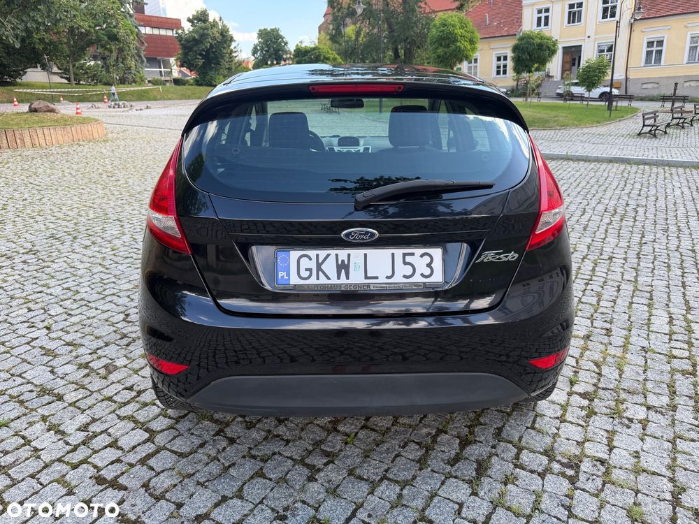 Ford Fiesta 1.25 Champions Edition - 5