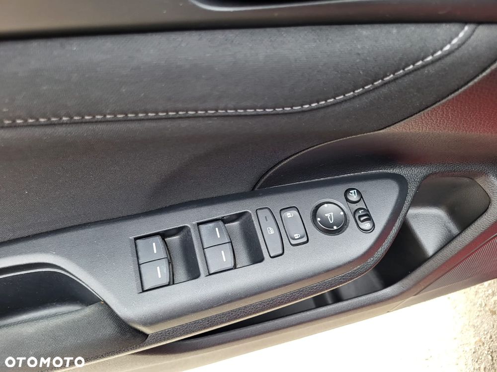 Honda Civic 1.5 i-VTEC Turbo Sport - 25