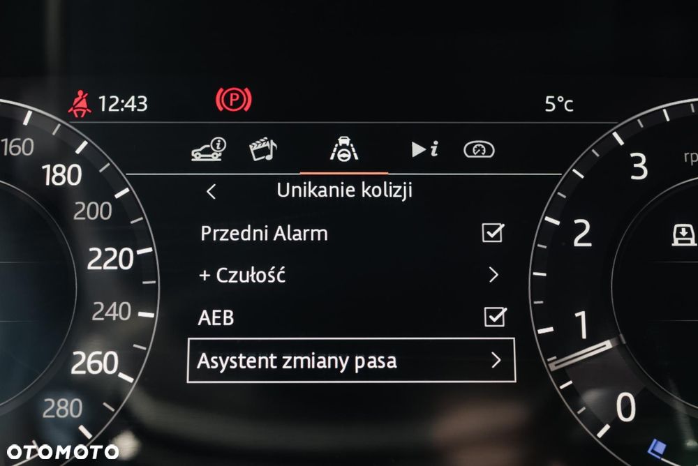 Land Rover Range Rover Sport - 32