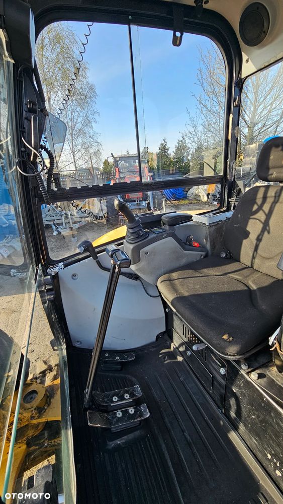 Caterpillar 302.7 D - 5