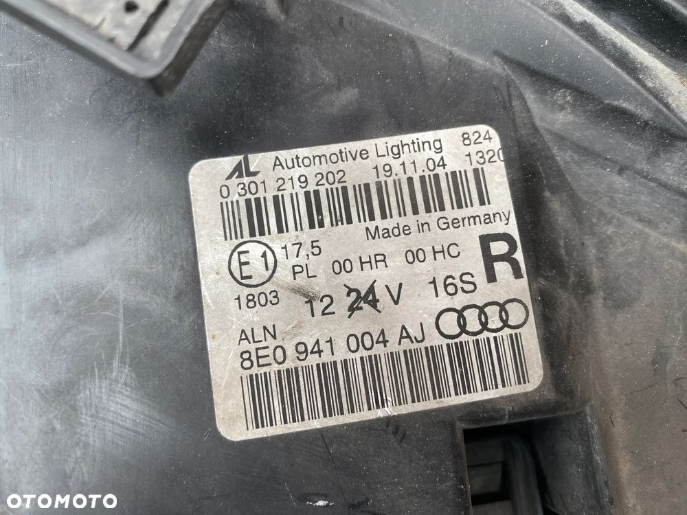 lampa audi a4 b7 prawa eu cała - 3