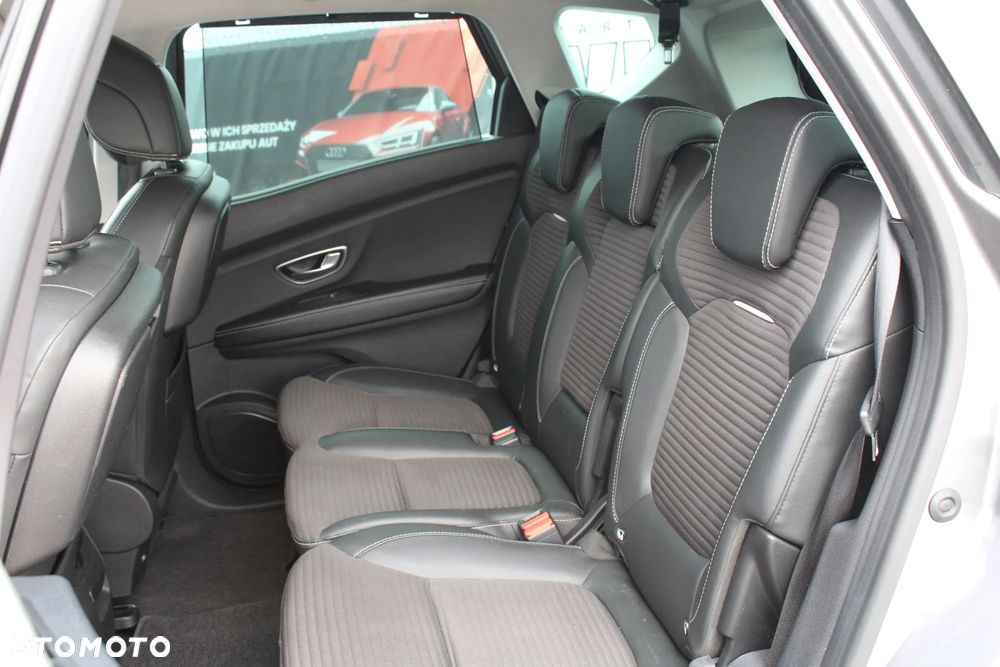 Renault Scenic 1.2 TCE Energy Bose - 33