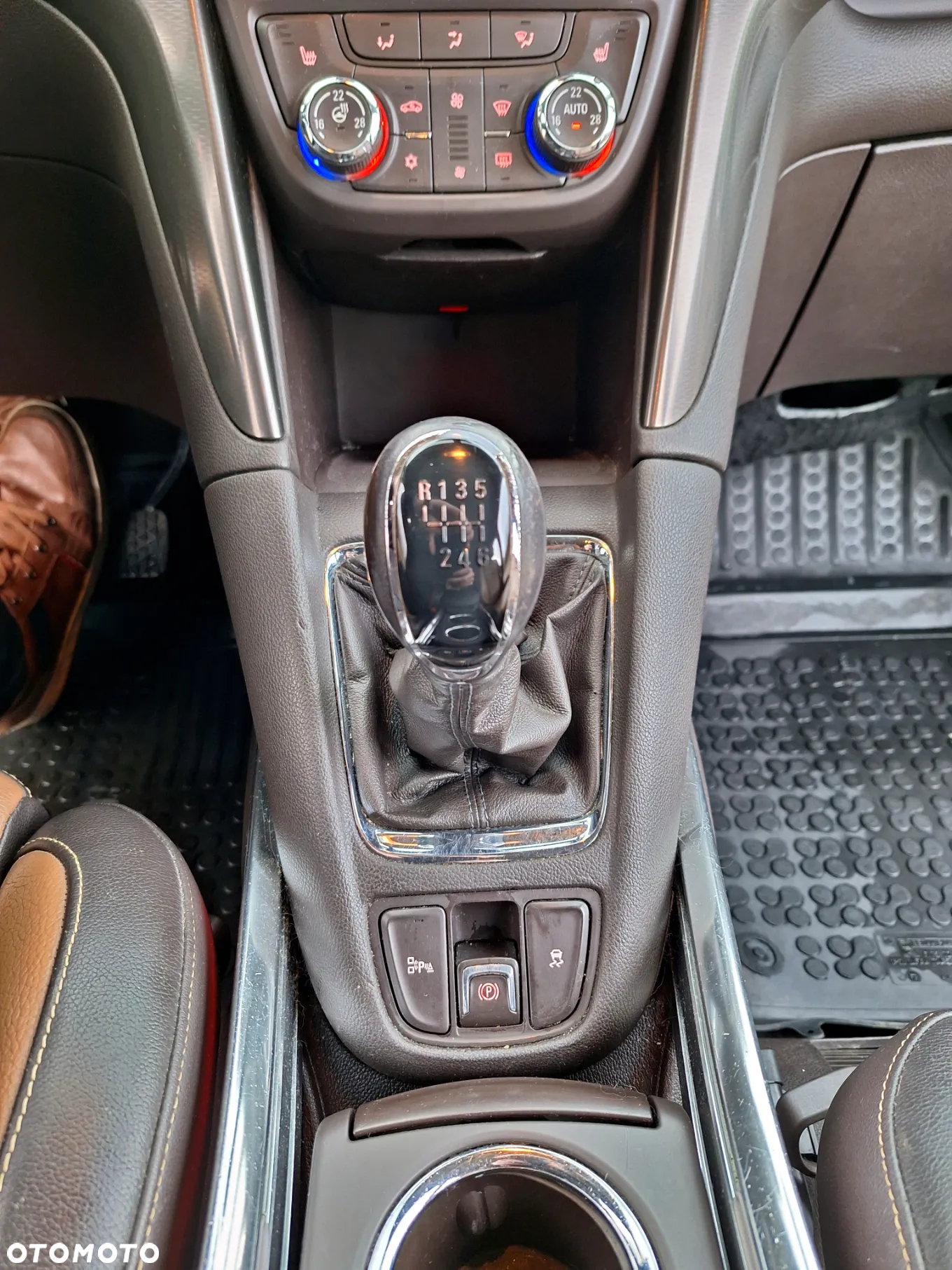 Opel Zafira 2.0 CDTI Cosmo - 14