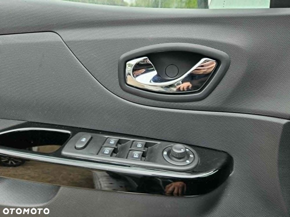 Renault Captur ENERGY TCe 120 EDC Dynamique - 14