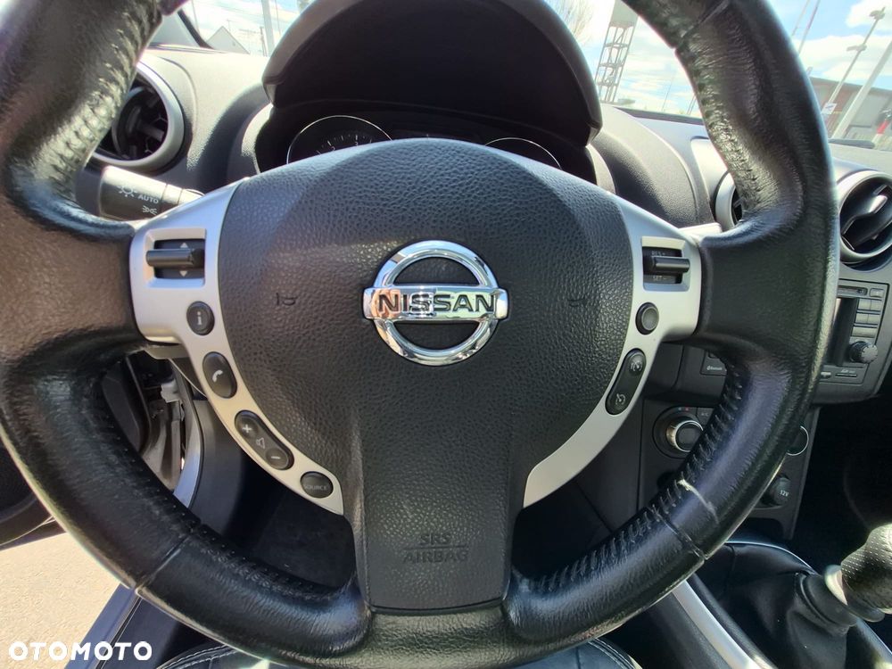 Nissan Qashqai+2 2.0 dCi DPF 4x4 tekna - 22