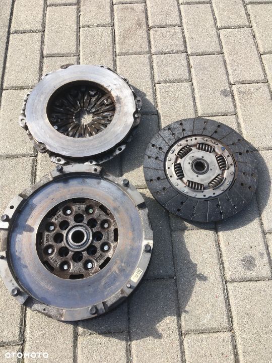 FORD CUSTOM KOŁO DWUMASOWE SPRZĘGŁO KOMPLETNE 2,0 tdci - 1