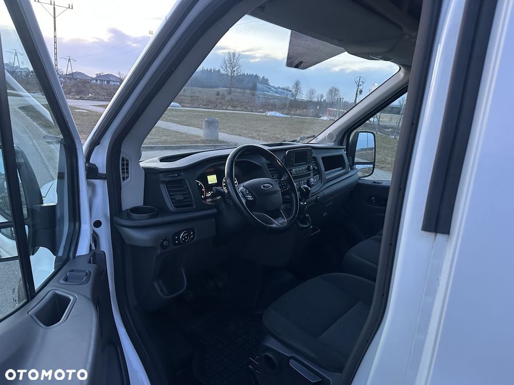 Ford Transit - 8