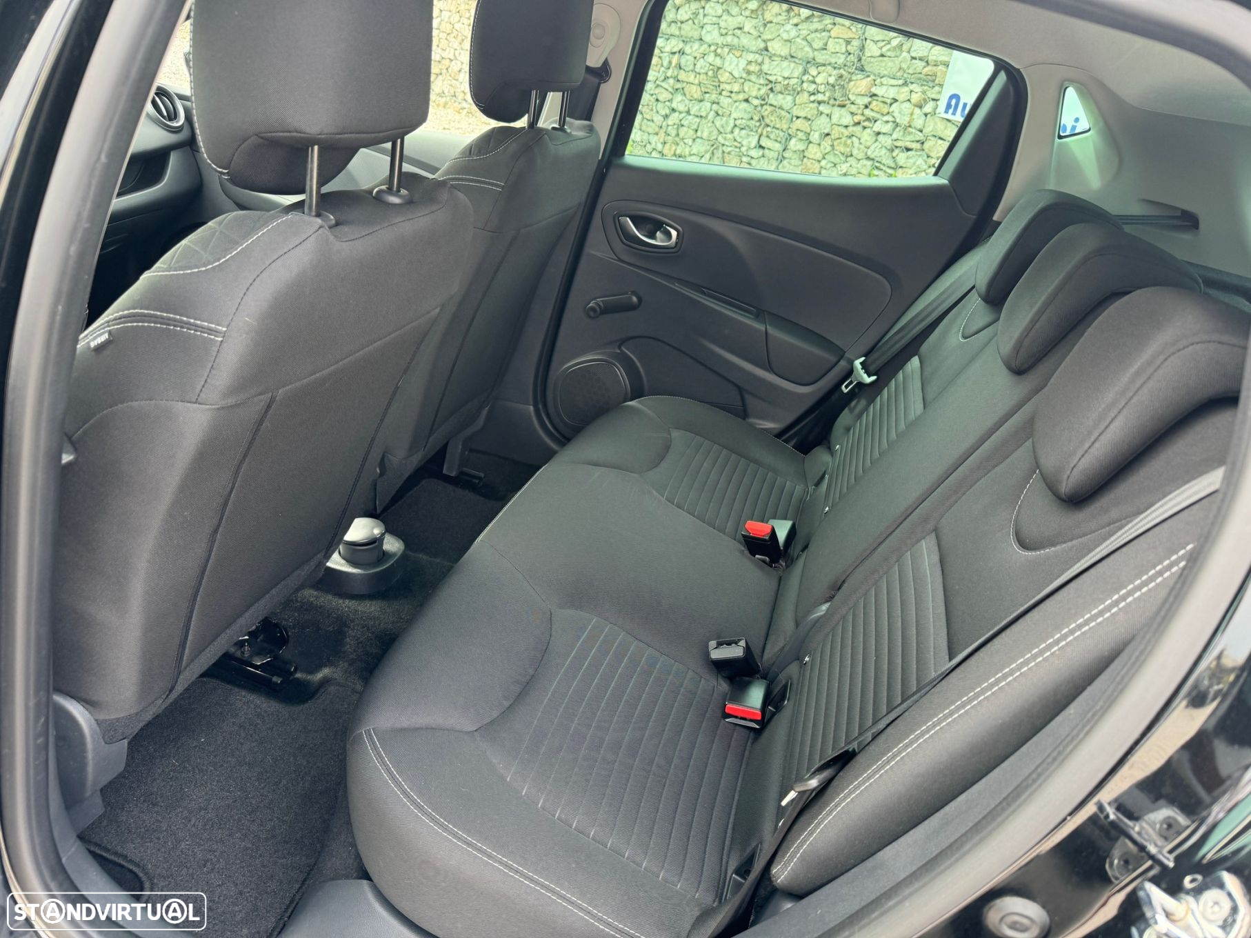 Renault Clio 0.9 TCe Limited Edition - 12