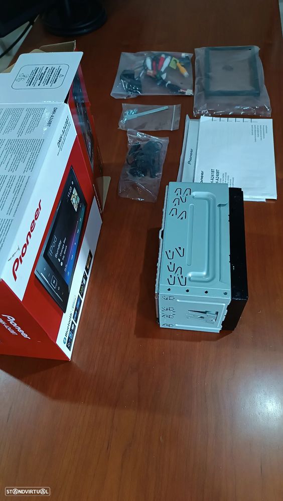 Autorrádio multimédia Pioneer DMH-A240BT - 1