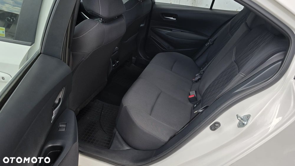 Toyota Corolla 1.5 Comfort - 26