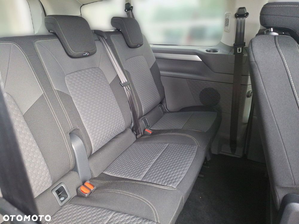 Volkswagen Caravelle - 39