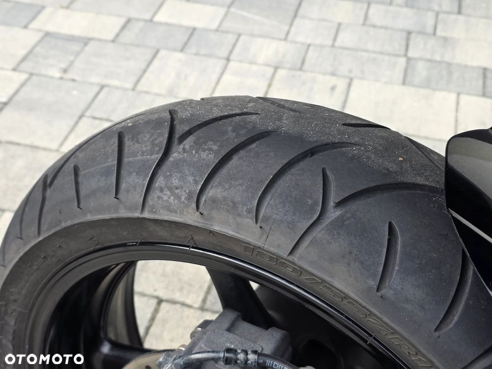 Yamaha FZ8 - 20