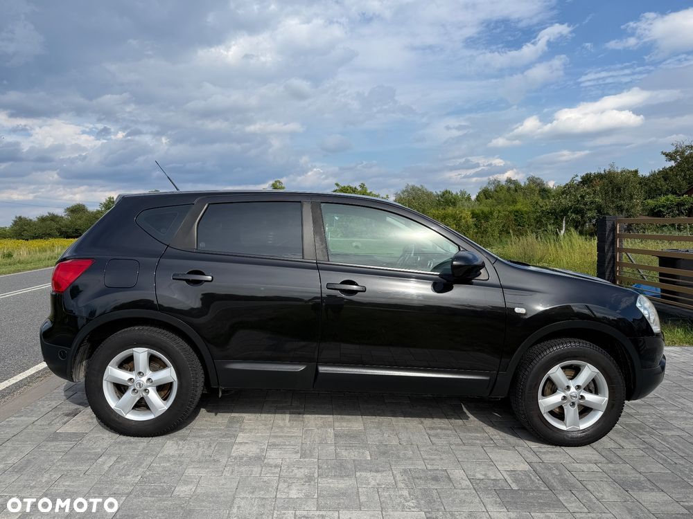 Nissan Qashqai 2.0 4 x 4 tekna - 8