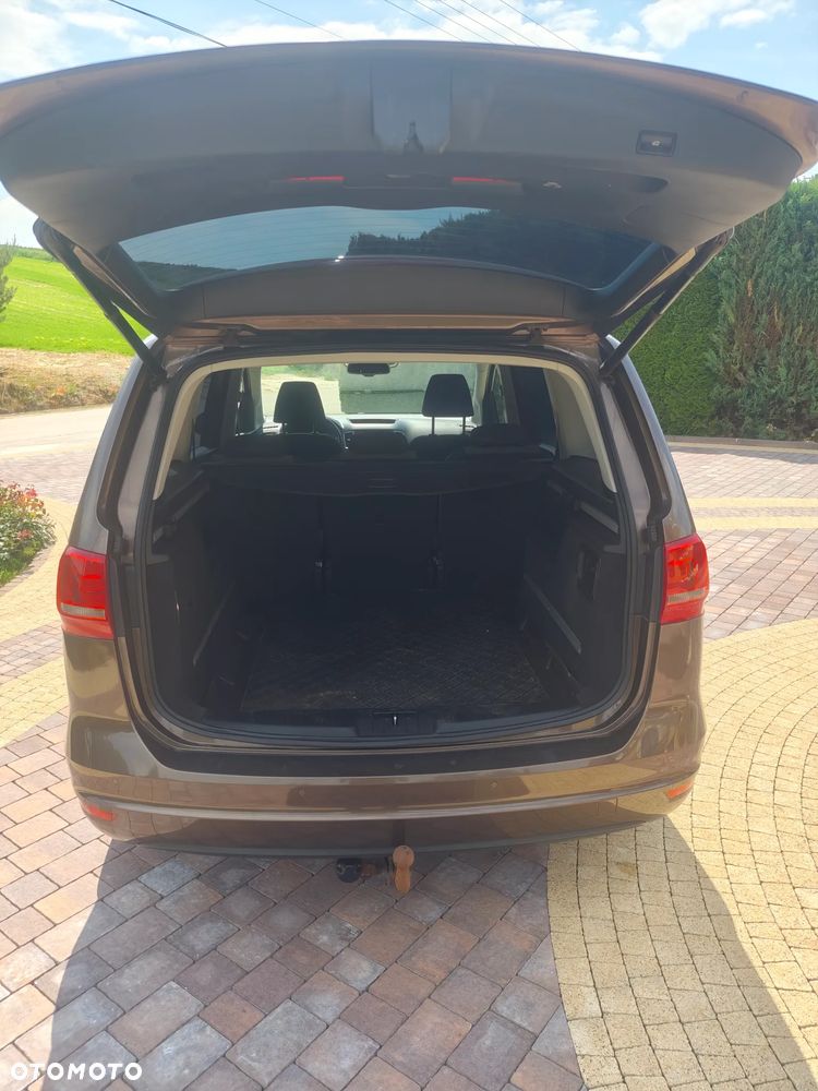 Volkswagen Sharan 2.0 TDI Comfortline DSG - 20
