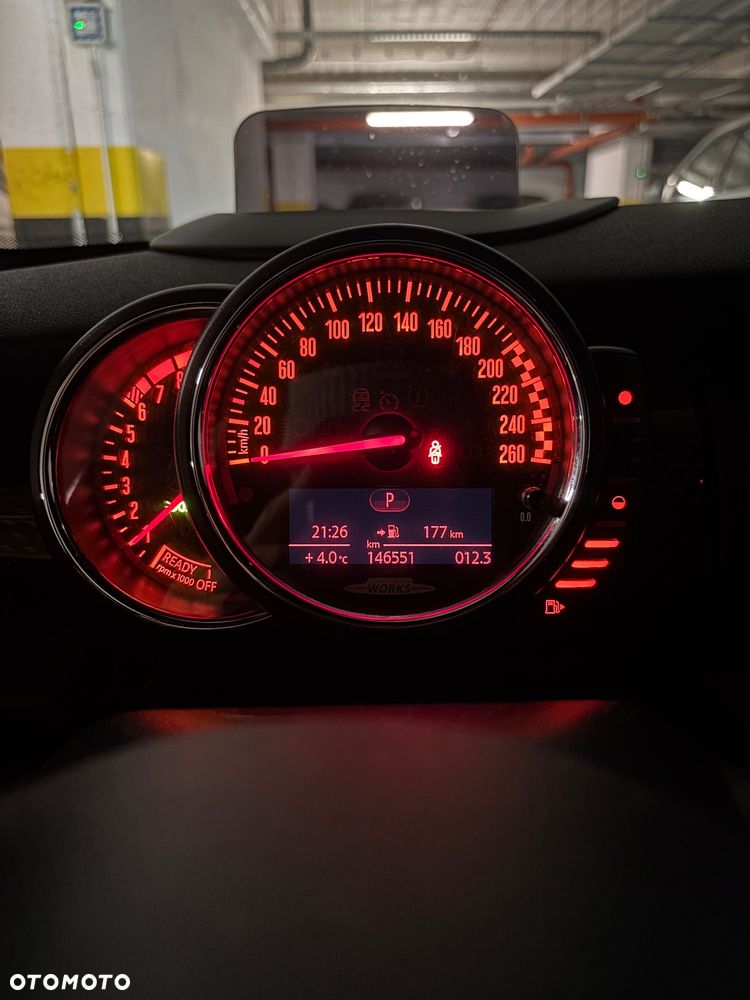 MINI John Cooper Works - 3