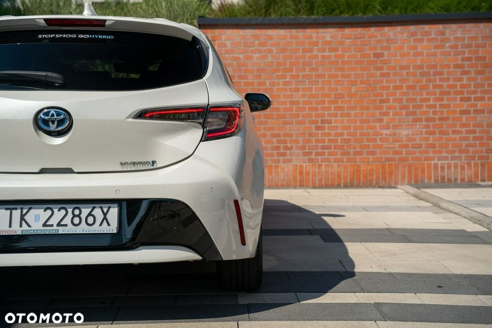 Toyota Corolla 1.8 Hybrid Comfort - 30