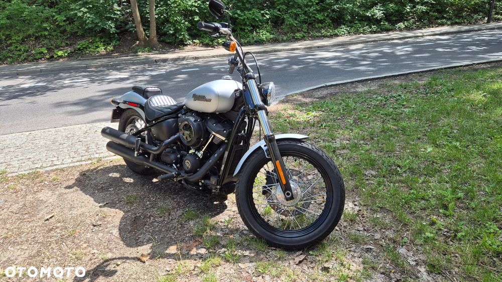 Harley-Davidson Softail Street Bob - 5