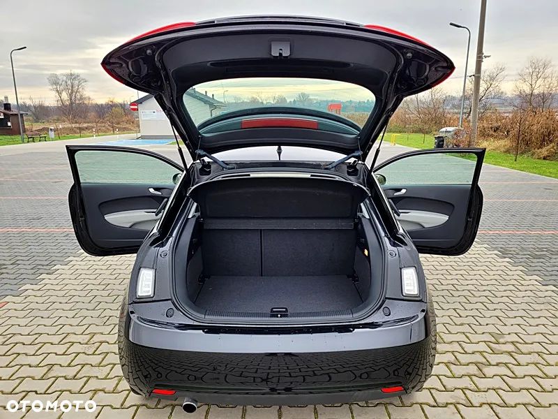 Audi A1 3-drzwiowe 1.2 TFSI S line Sportpaket - 18