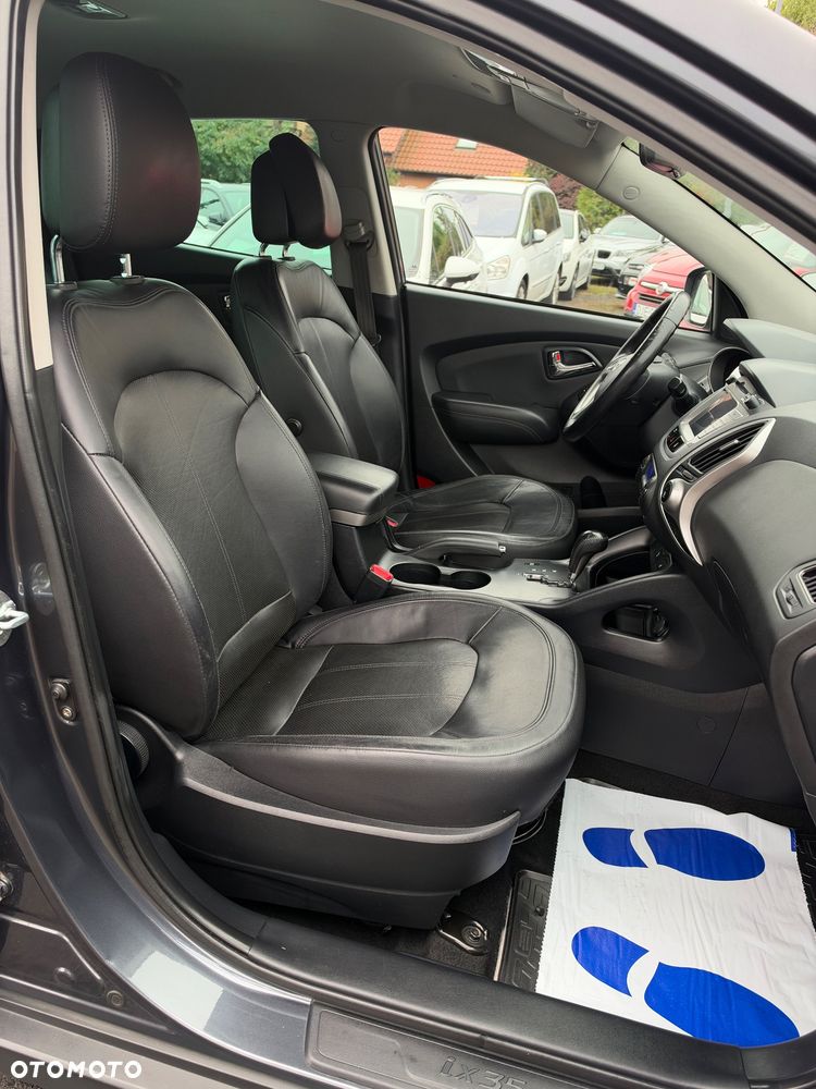 Hyundai ix35 2.0 CRDi 4WD Automatik Premium - 12
