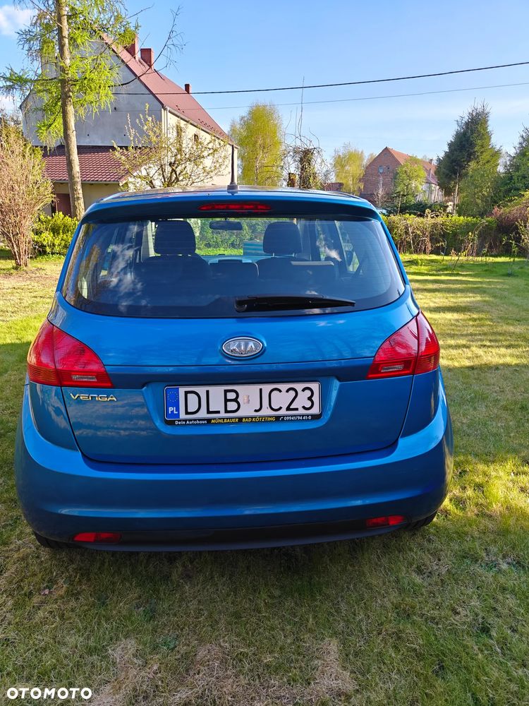 Kia Venga - 2