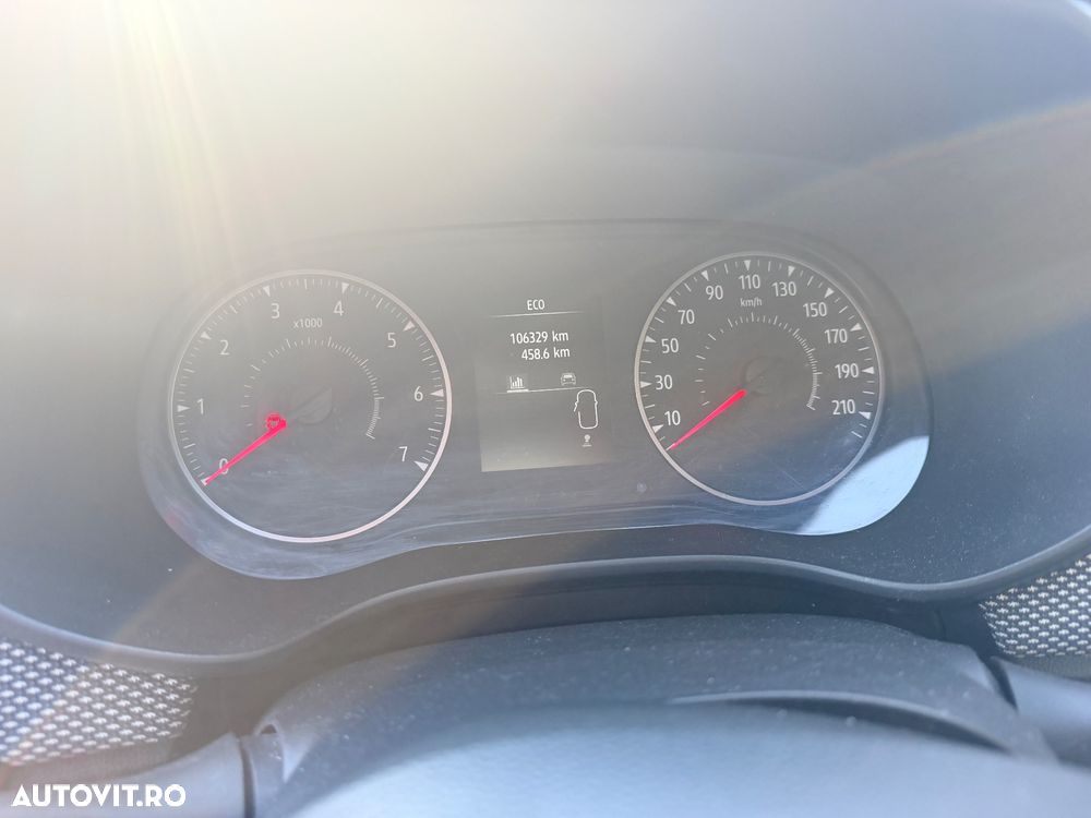 Dacia Sandero - 6
