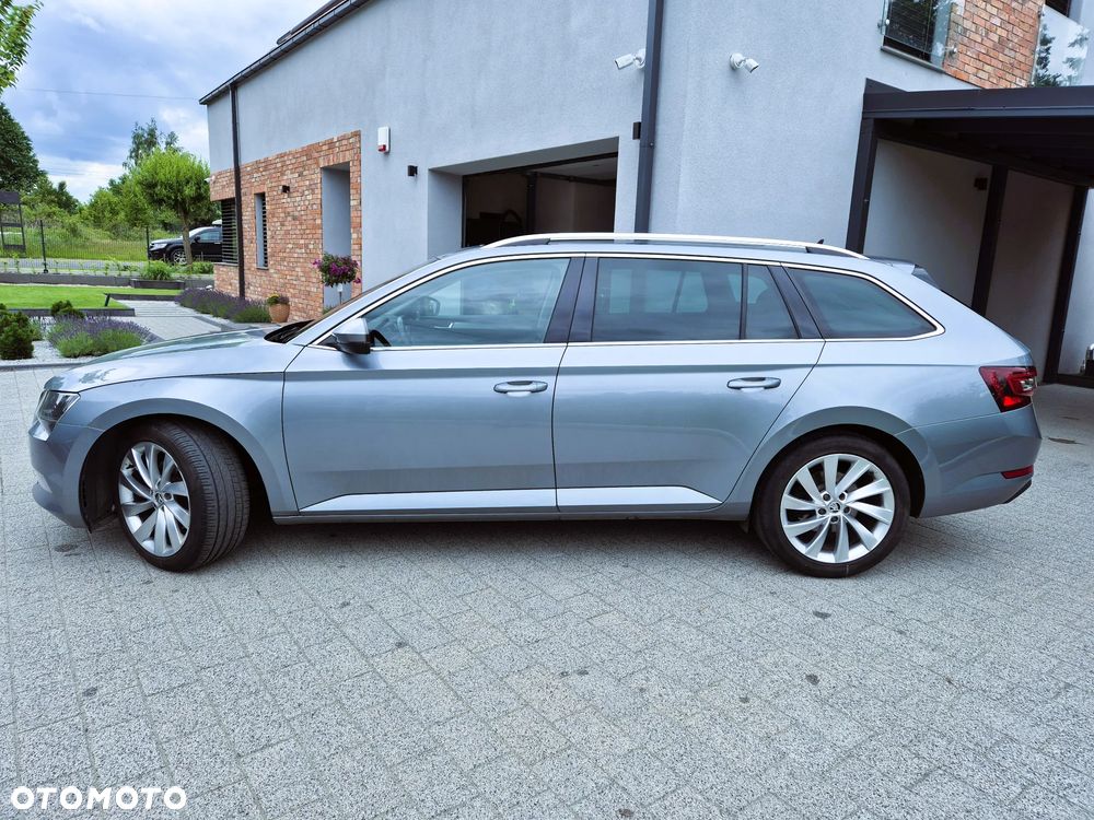 Skoda Superb 2.0 TDI Style DSG - 4