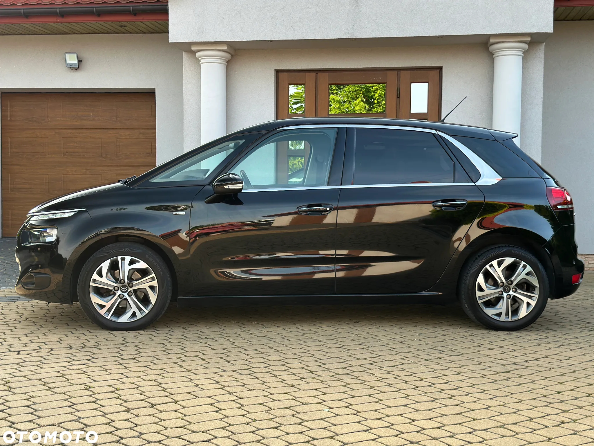 Citroën C4 Picasso e-HDi 115 ETG6 Exclusive - 10
