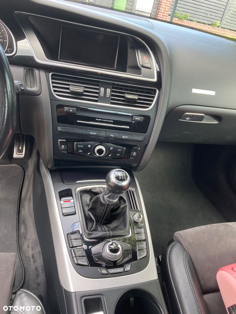 Audi A5 Cabrio 2.0 TDI DPF (clean diesel) quattro - 11