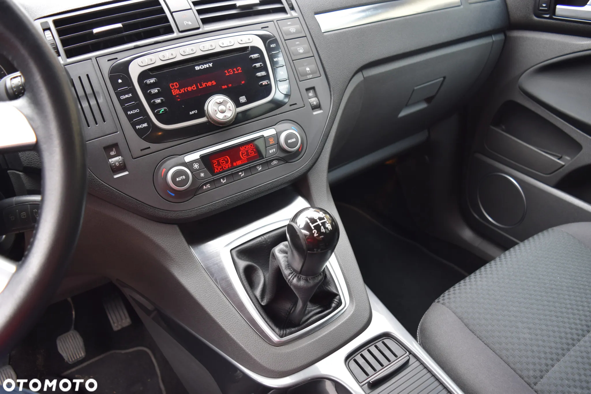 Ford C-MAX 1.8 Titanium - 26