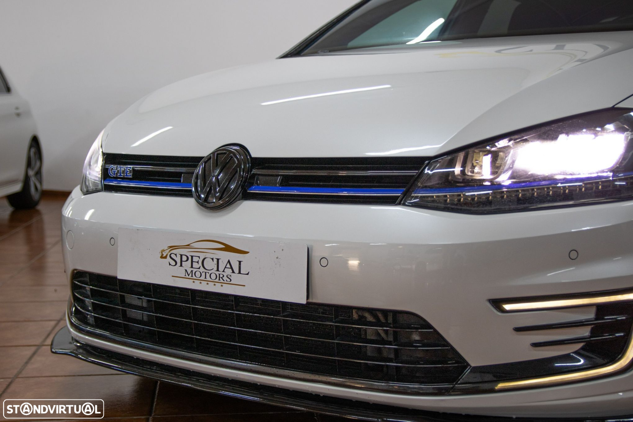 VW Golf 1.4 GTE Plug-in - 14
