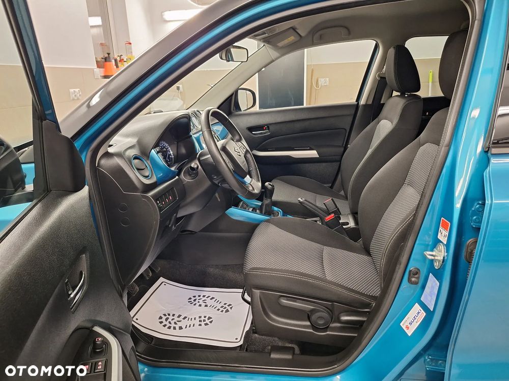 Suzuki Vitara 1.6 Premium 2WD - 19