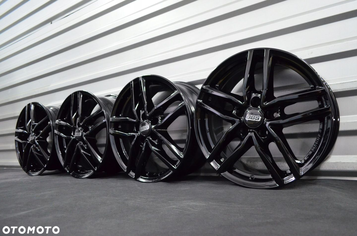 Felgi 5x112 R17 VW Golf Passat Audi a3 a4 a6 SKODA Octavia SEAT Mercedes - 4