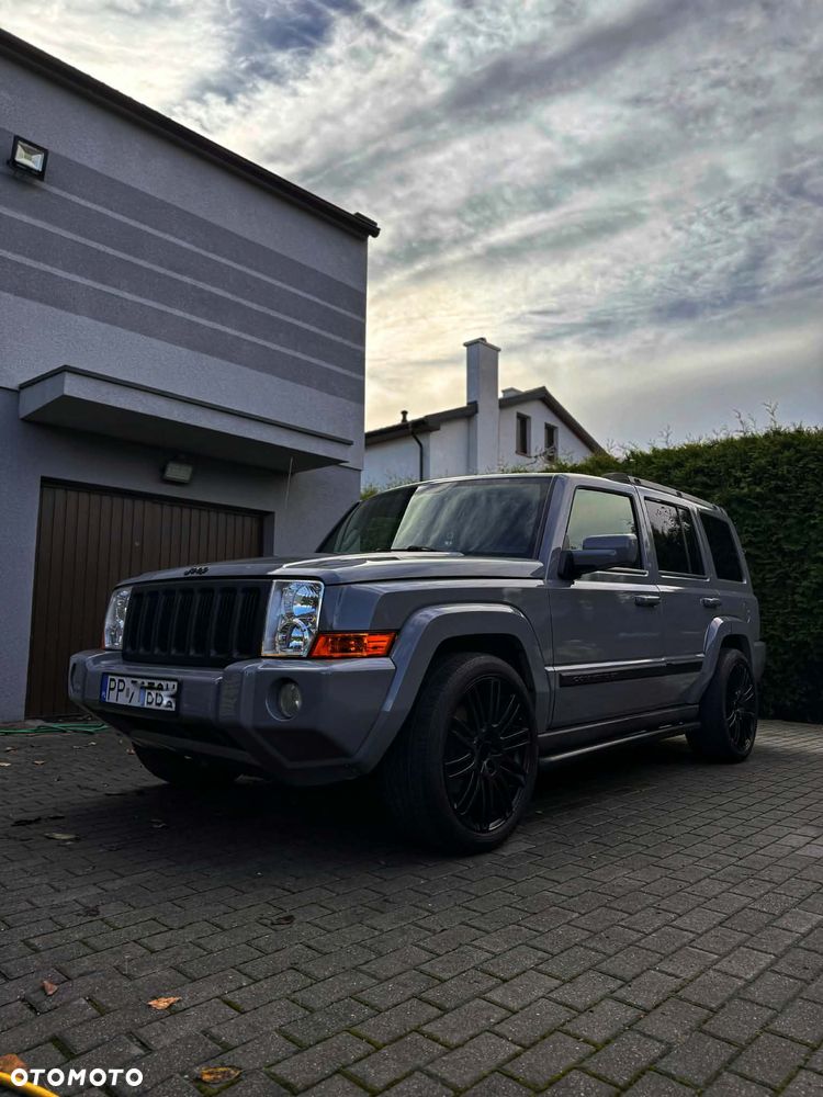 Jeep Commander - 11