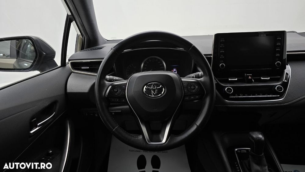 Toyota Corolla - 15