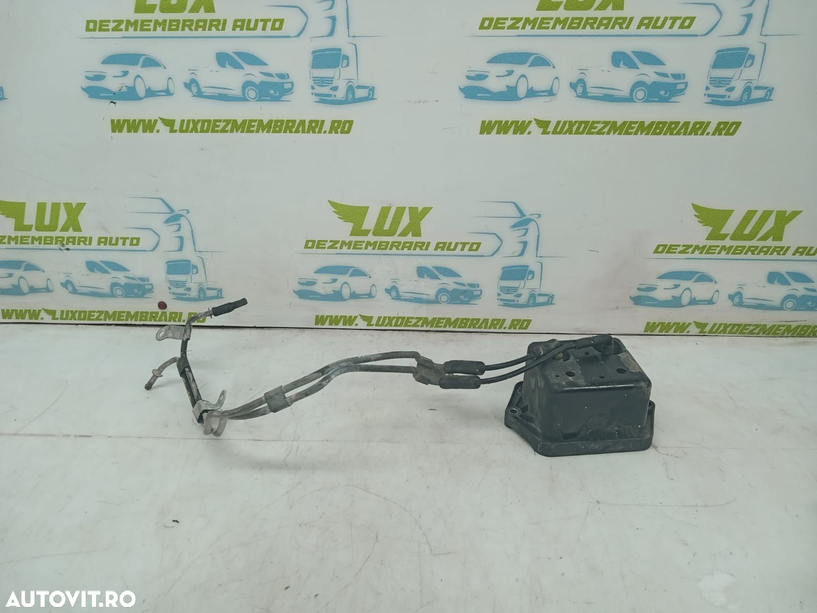 Rezervor vacuum 1.9 cdti z19dth Opel Astra H  [din 2004 pana  2007] - 2