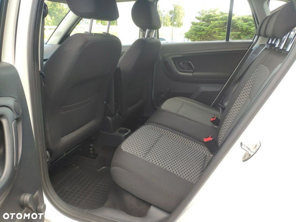 Skoda Fabia - 16