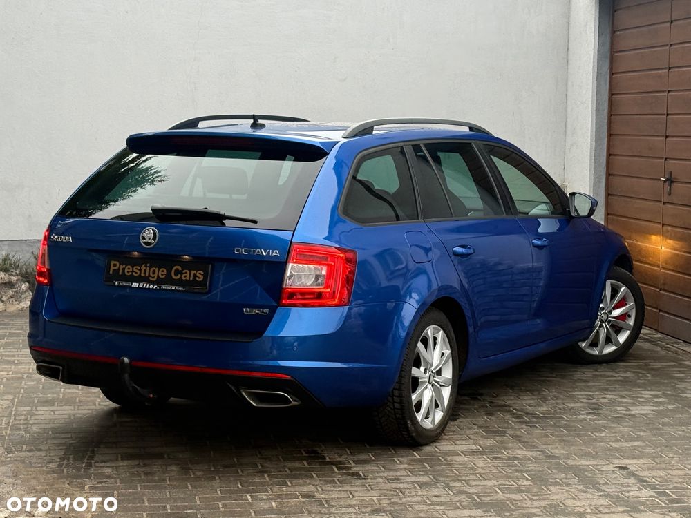 Skoda Octavia 2.0 TDI RS - 40