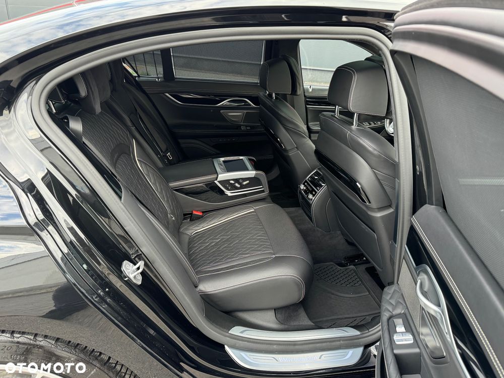BMW Seria 7 750d xDrive - 11