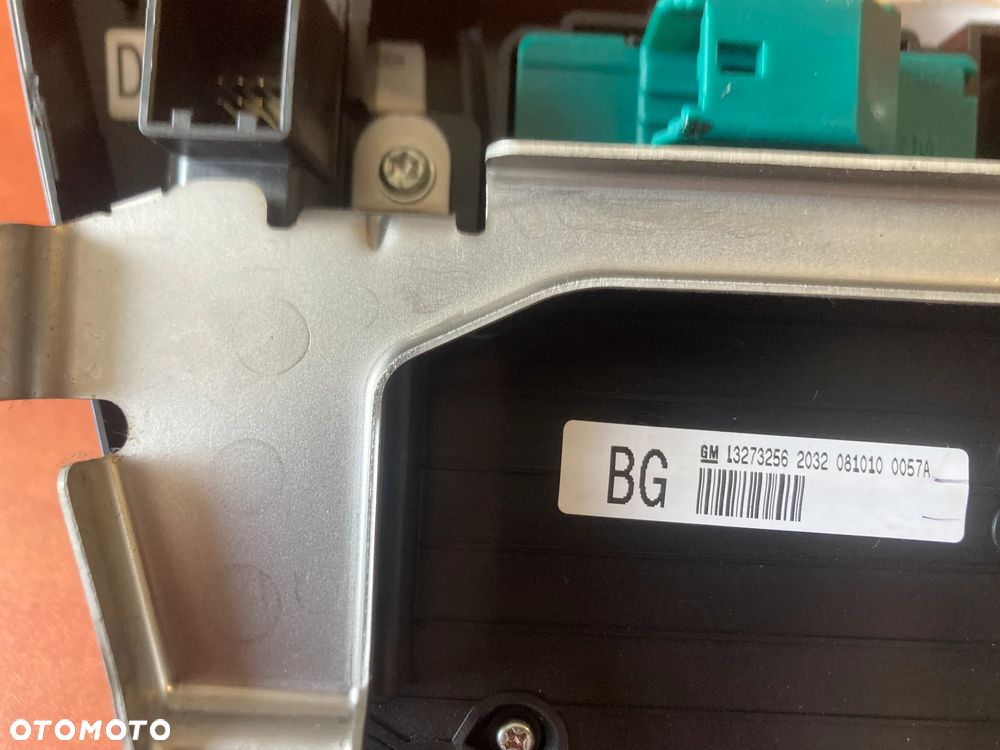 Panel radia nawiewu Opel Insignia 13273102 13273256 - 4